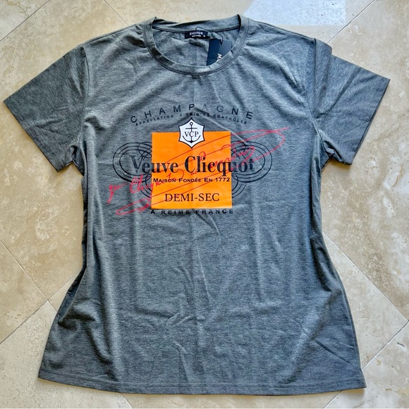 Veuve Clicquot Gray Short Sleeve Tee - Picture 1 of 4